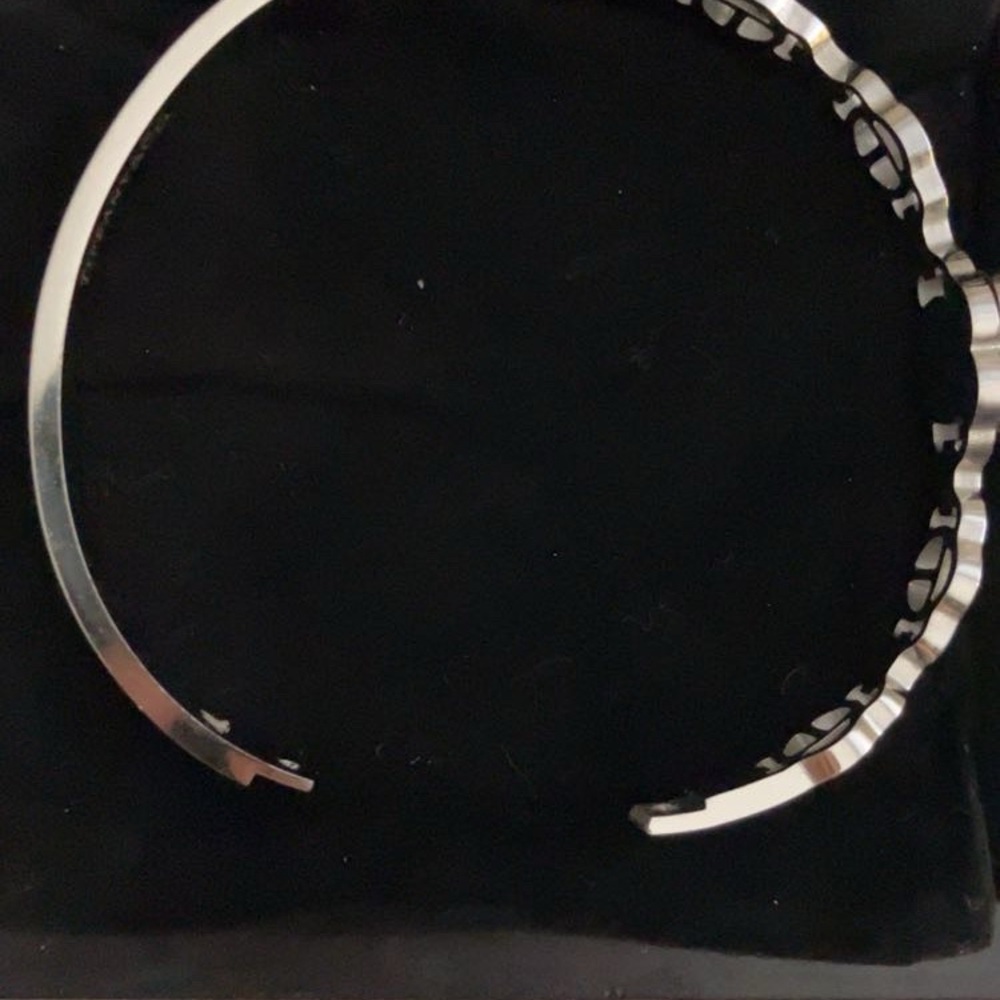 Tiffany & Co silver heart bracelet bangle with pink tones, stamped. - Picture 5 of 7